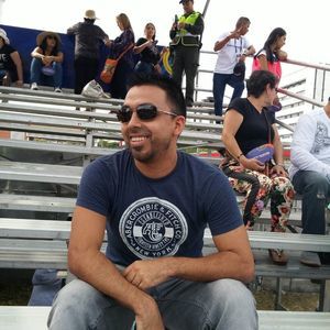 Meet your Posher, Carlos